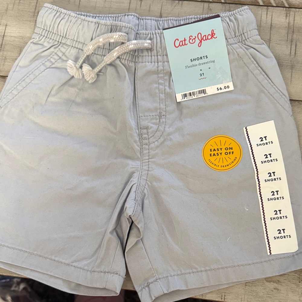 Cat & Jack Light Gray Kids Shorts